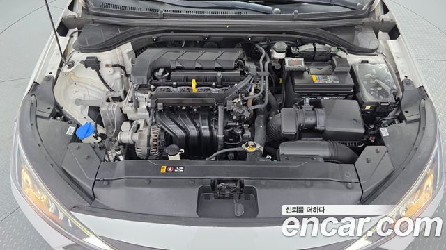 Hyundai AVANTE 2019 — photo 6