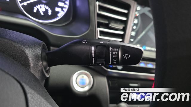 Hyundai AVANTE 2019 — photo 30