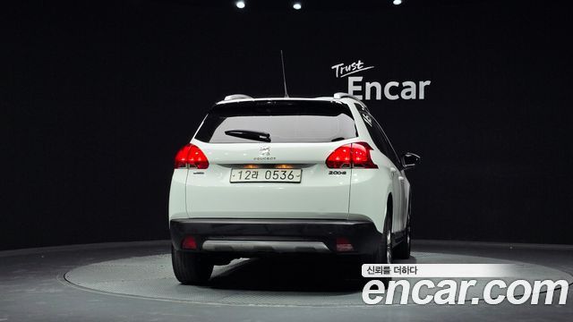Peugeot 2008 2016 — photo 4