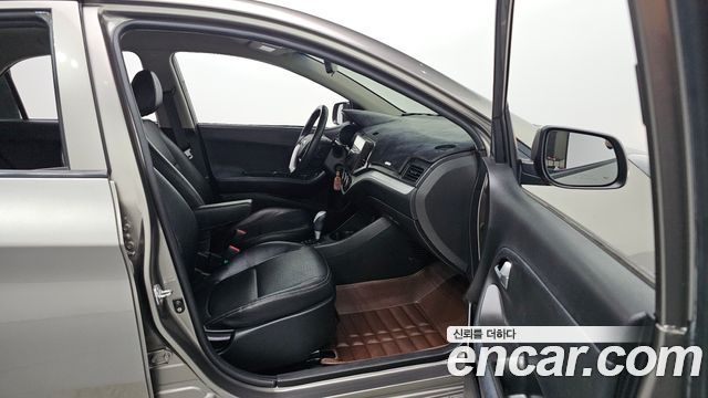 Kia morning 2012 — photo 18