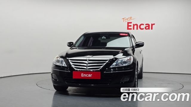Hyundai Genesis 2011 — photo 3