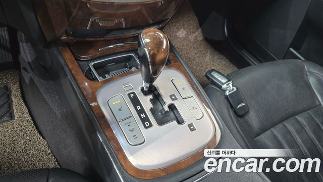Hyundai Genesis 2011 — photo 12
