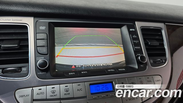 Hyundai Genesis 2011 — photo 20