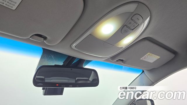 Hyundai Genesis 2011 — photo 21