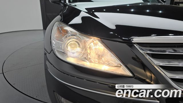 Hyundai Genesis 2011 — photo 8