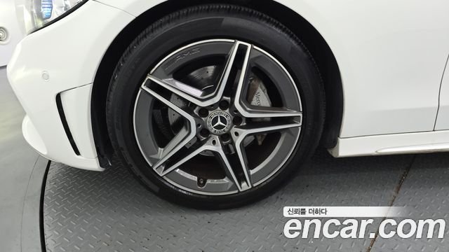 Mercedes-Benz C-Class 2020 — photo 5