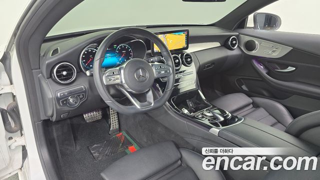 Mercedes-Benz C-Class 2020 — photo 10