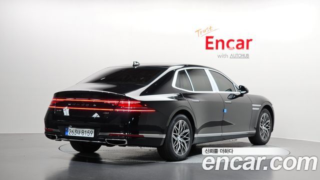 Genesis G90 2027 — photo 2