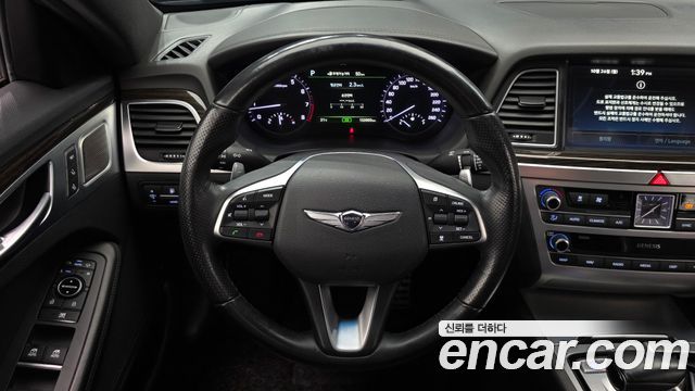 Genesis G80 2019 — photo 19