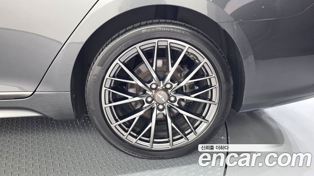 Genesis G80 2019 — photo 7