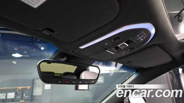 Genesis G80 2019 — photo 31