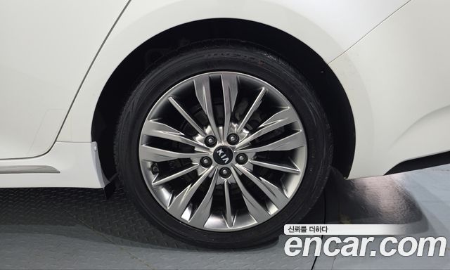 Kia K5 2020 — photo 7