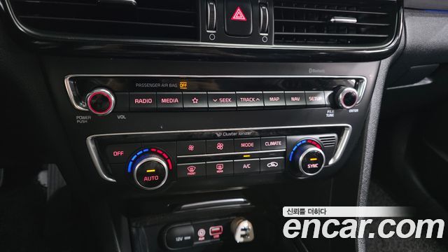 Kia K5 2020 — photo 32