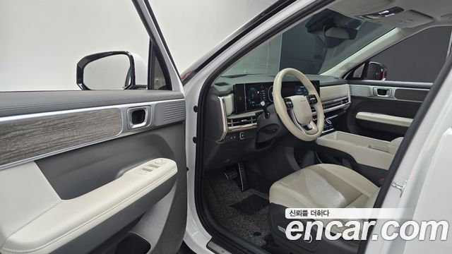 Hyundai Santafe 2025 — photo 13