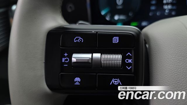 Hyundai Santafe 2025 — photo 25