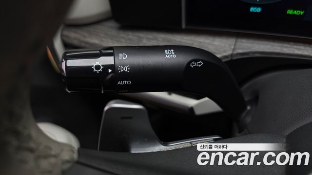Hyundai Santafe 2025 — photo 27
