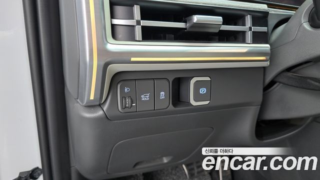 Hyundai Santafe 2025 — photo 28