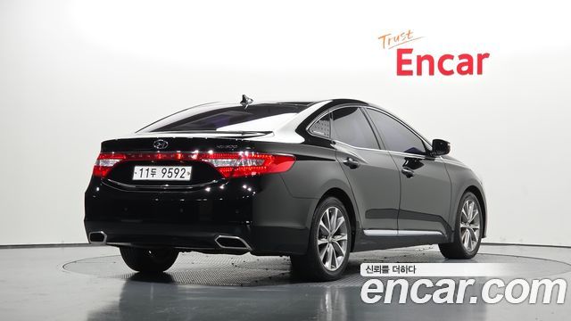 Hyundai Grandeur 2016 — photo 2