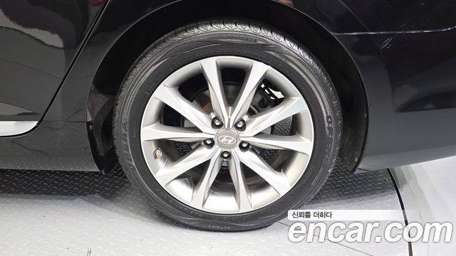 Hyundai Grandeur 2016 — photo 5