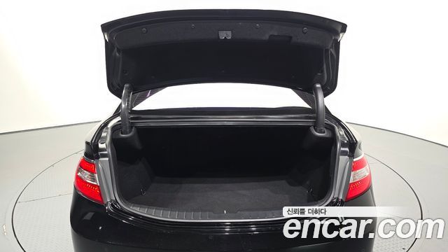Hyundai Grandeur 2016 — photo 26