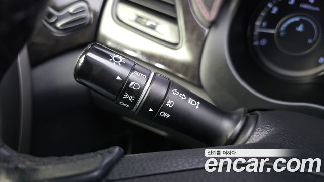 Hyundai Grandeur 2016 — photo 27