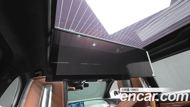 BMW 7-Series 2023 — photo 24