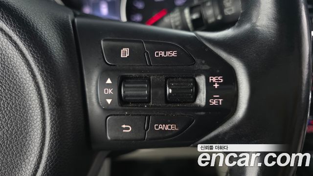 Kia Canival 2016 — photo 15