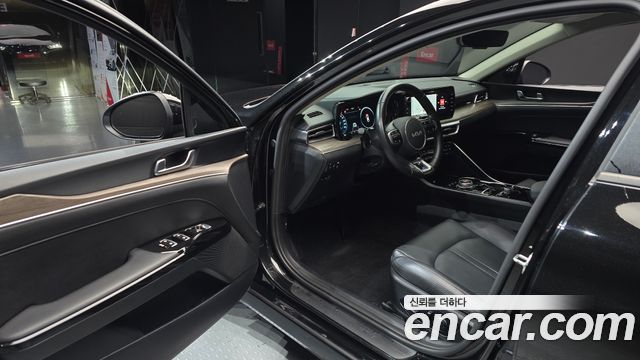 Kia K5 2022 — photo 13