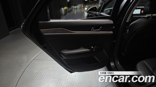 Kia K5 2022 — photo 15