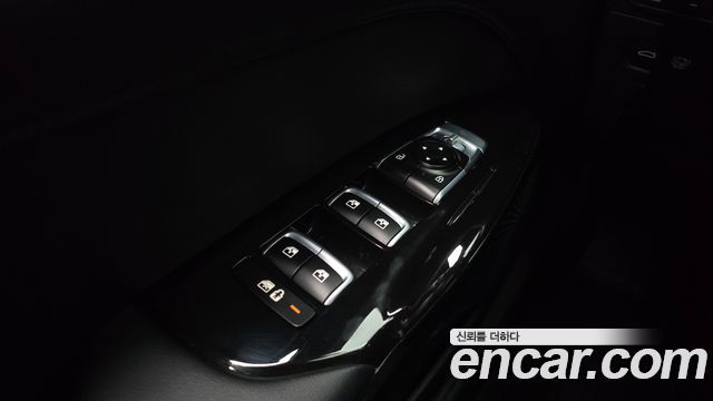 Kia K5 2022 — photo 28