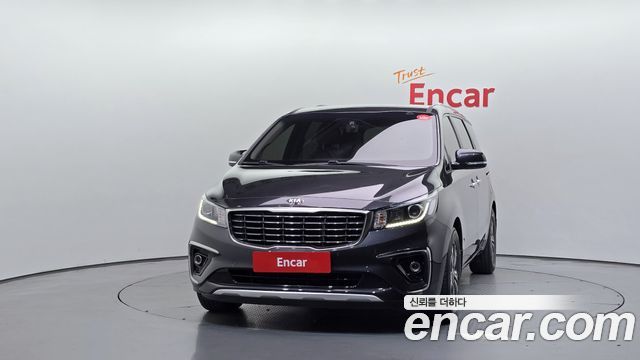 Kia Canival 2020 — photo 3