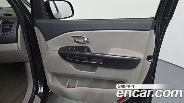 Kia Canival 2020 — photo 15
