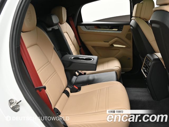 Porsche Cayenne 2024 — photo 12