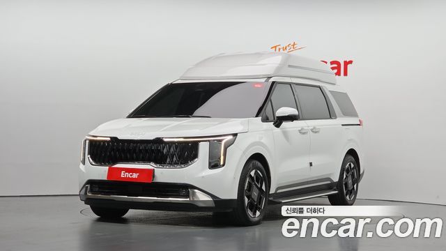 Kia Canival 2025 — photo 1