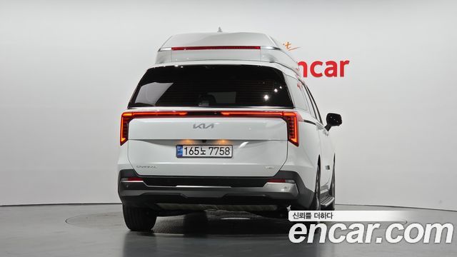 Kia Canival 2025 — photo 4
