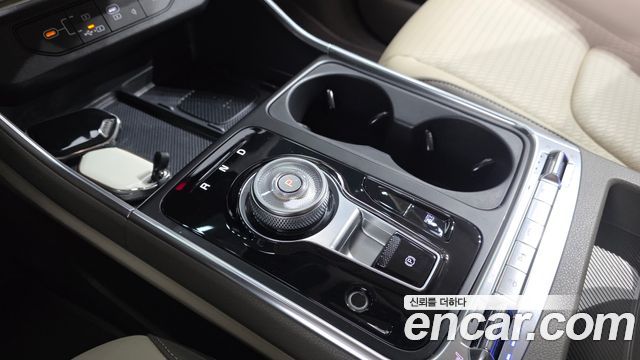 Kia Canival 2025 — photo 9