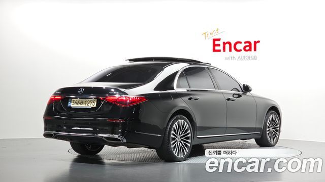 Mercedes-Benz S-Class 2022 — photo 2