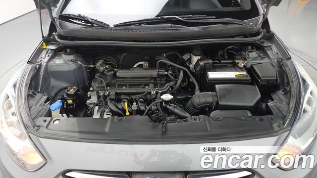 Hyundai Accent 2014 — photo 6