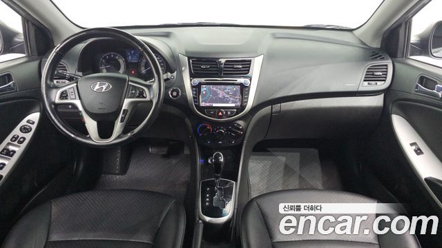 Hyundai Accent 2014 — photo 10