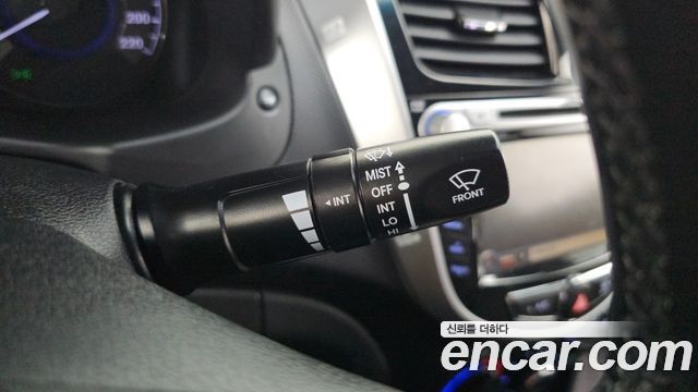 Hyundai Accent 2014 — photo 26