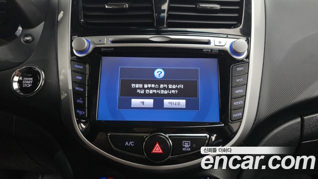 Hyundai Accent 2014 — photo 29