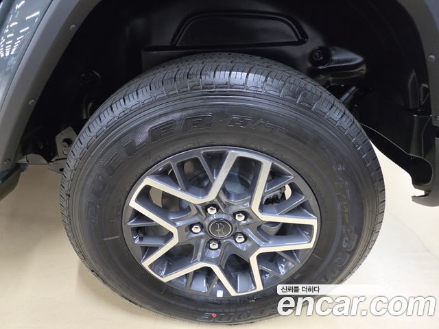 Jeep Wrangler 2026 — photo 12