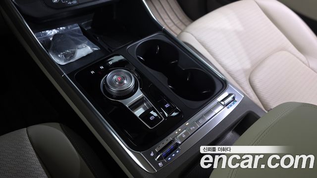 Kia Canival 2025 — photo 12