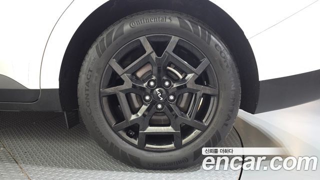 Kia Canival 2025 — photo 7