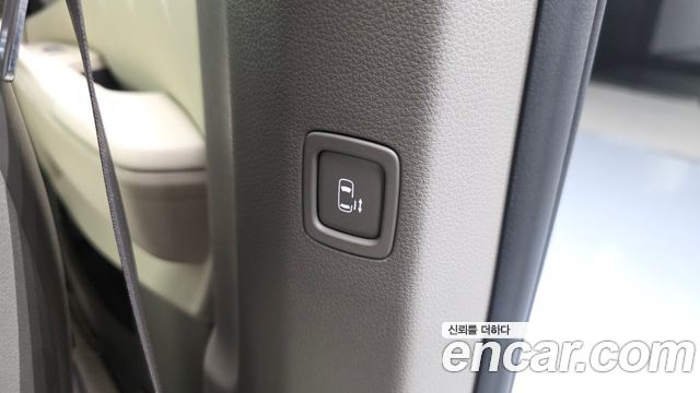 Kia Canival 2025 — photo 31