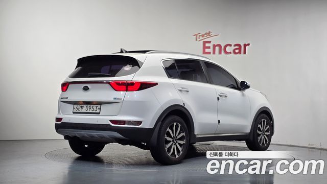 Kia Sportage 2016 — photo 2