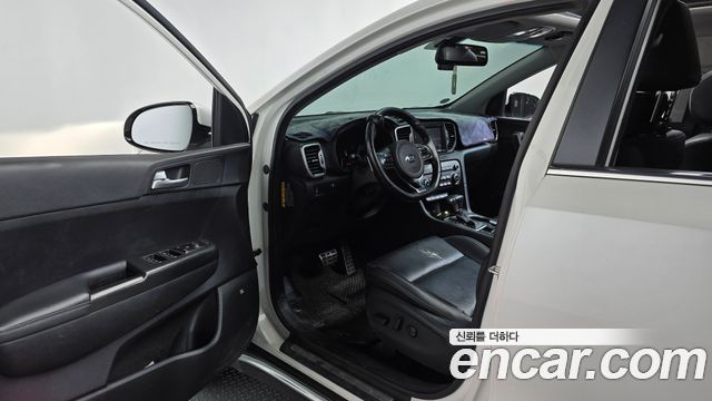 Kia Sportage 2016 — photo 10
