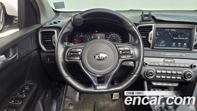 Kia Sportage 2016 — photo 14