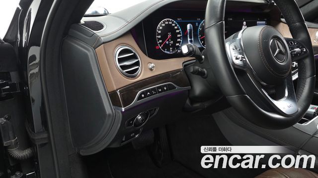 Mercedes-Benz S-Class 2020 — photo 19