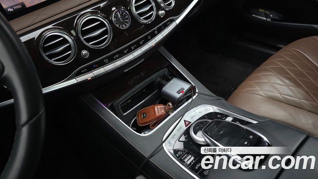 Mercedes-Benz S-Class 2020 — photo 23